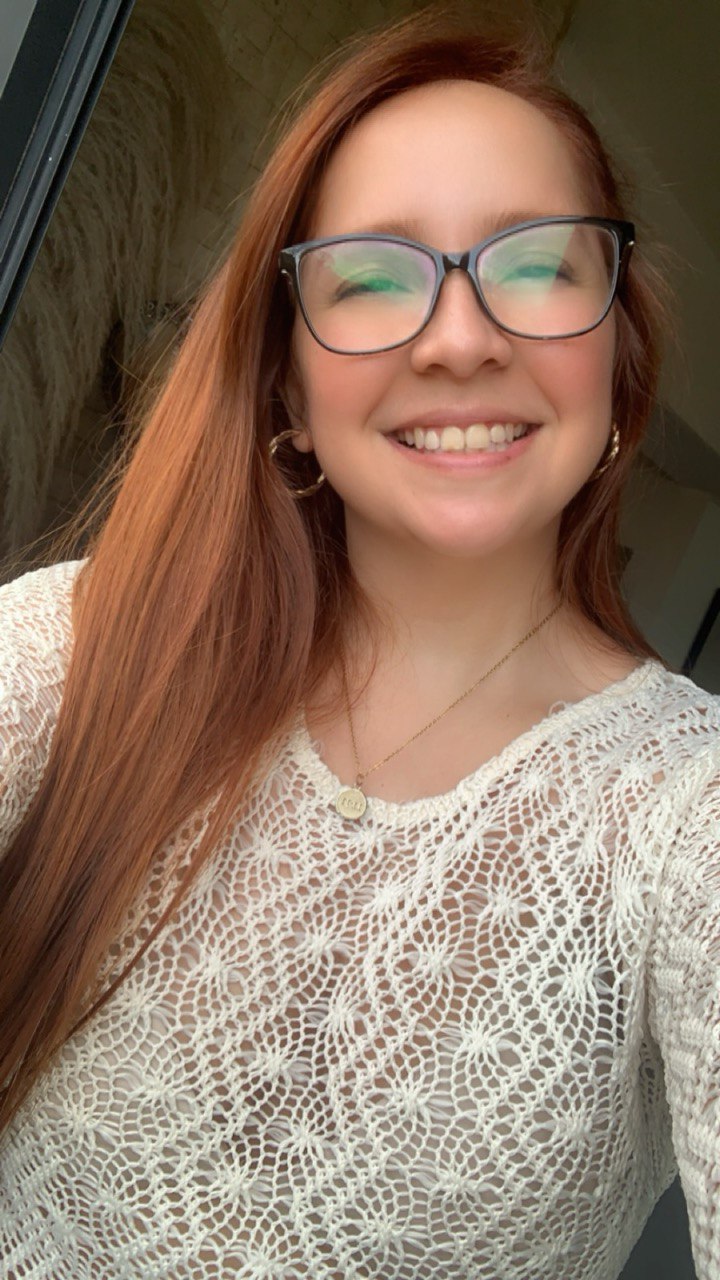 Gledys Pérez — Social Media & Brand Designer